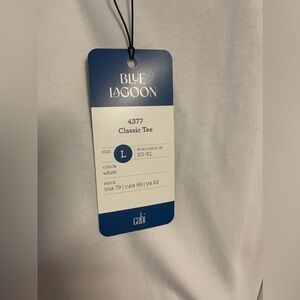 Cabi Classic Tee in solid white, size large, new with tags